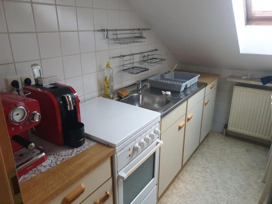 Schoene Wohnung Zentral อินโกลชตัดต์ ภายนอก รูปภาพ
